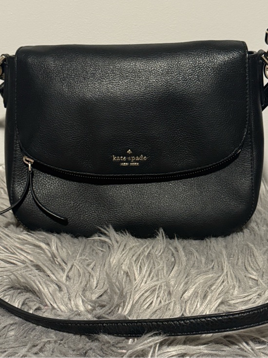 kate spade Handbags - kate spade Black Leather Crossbody Bag with Gold Logo